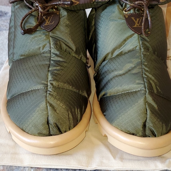 Louis Vuitton Pilloe Boot Green Quilted Water Repellent 9US or 39EU Monogram New - Picture 5 of 16